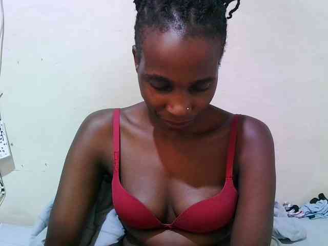 pritty-amber webcam