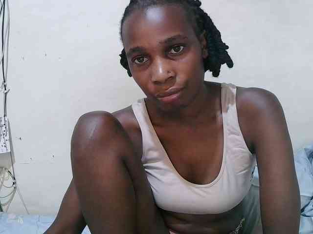 pritty-amber webcam