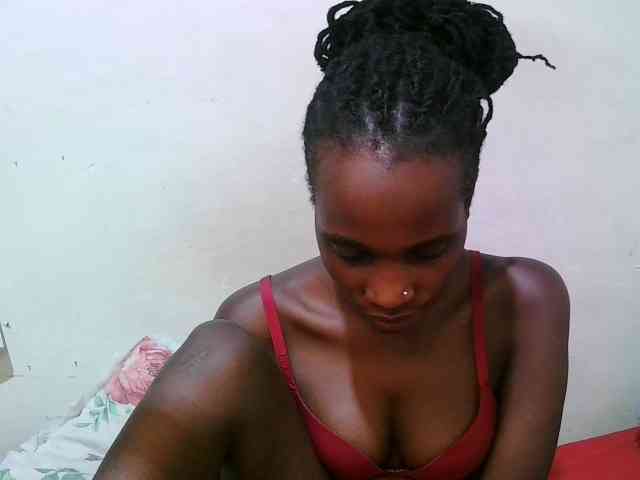 pritty-amber webcam