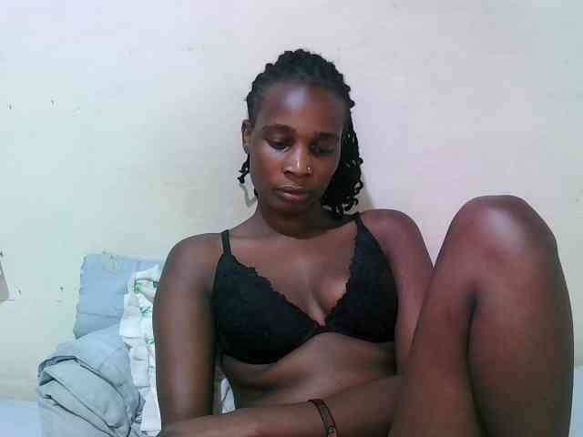 pritty-amber webcam
