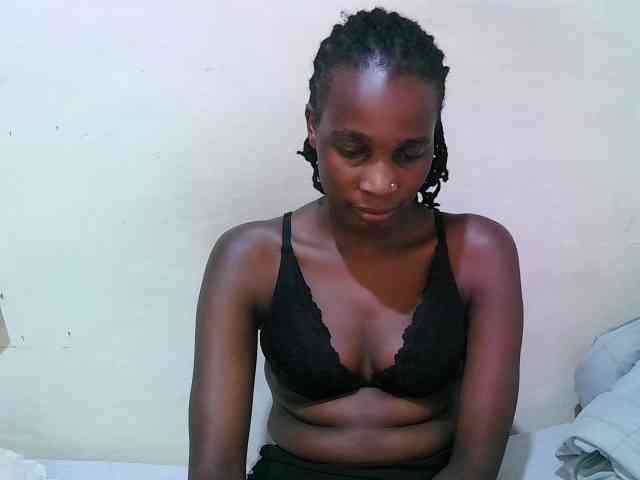 pritty-amber webcam