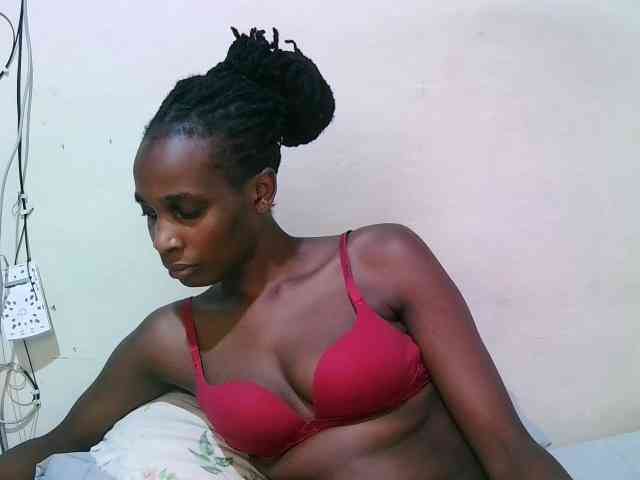 pritty-amber webcam