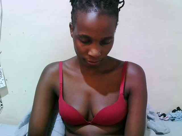 pritty-amber webcam