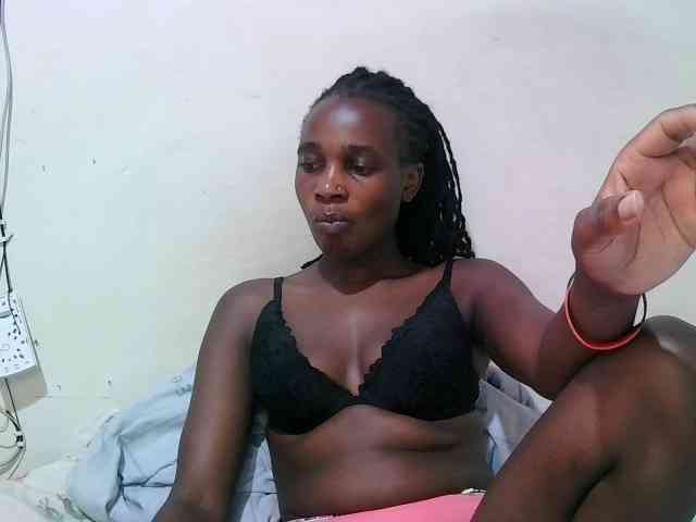 pritty-amber webcam