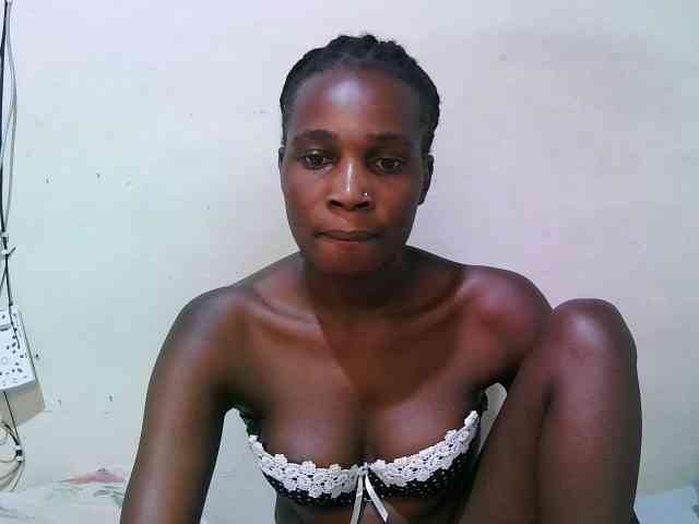 pritty-amber webcam