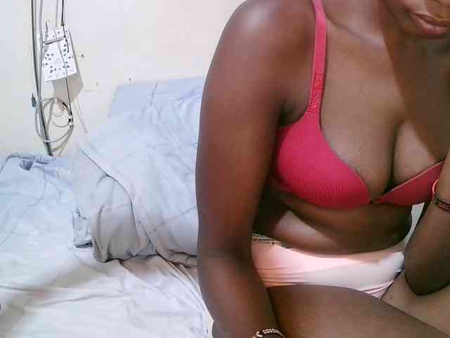 pritty-amber webcam