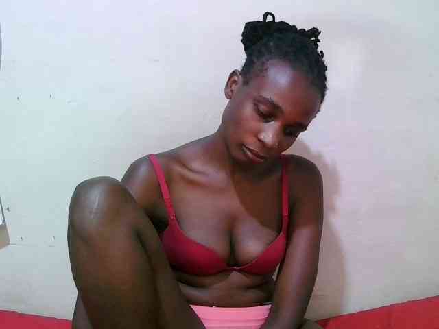 pritty-amber webcam