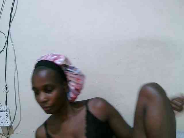 pritty-amber webcam