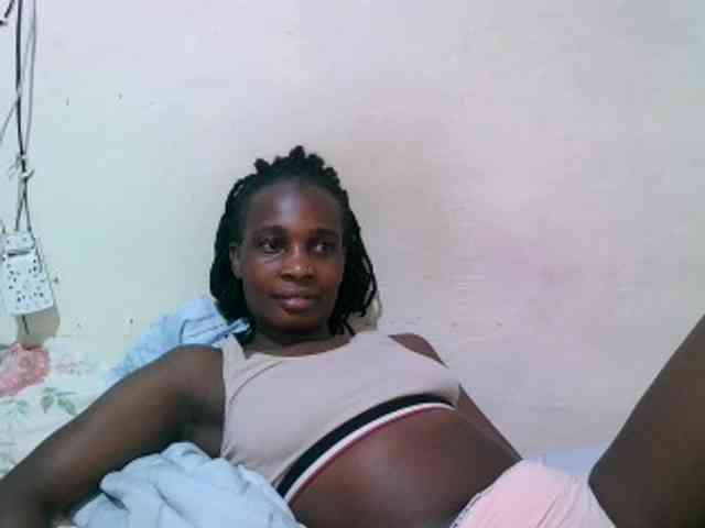 pritty-amber webcam