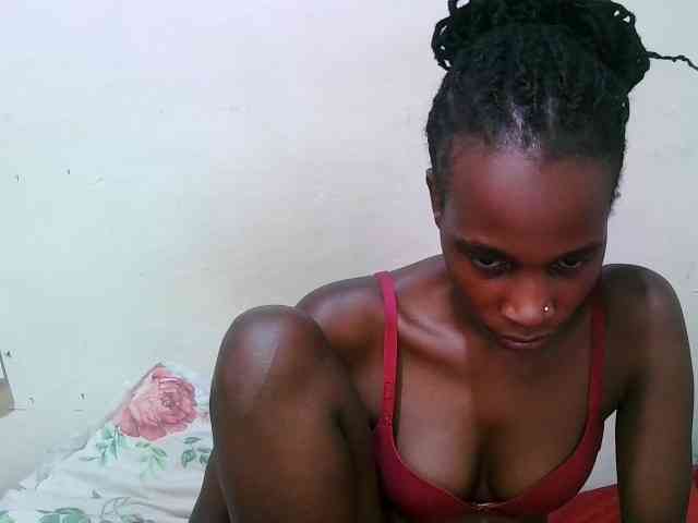pritty-amber webcam