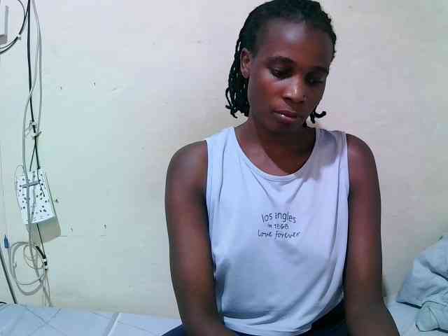 pritty-amber webcam