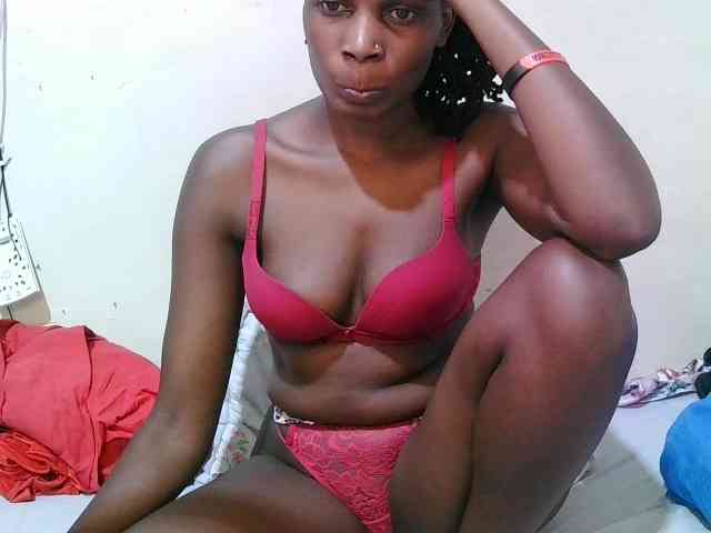 pritty-amber webcam