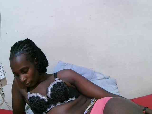 pritty-amber webcam