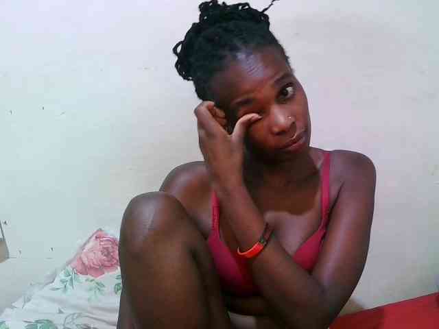pritty-amber webcam