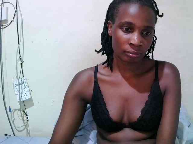 pritty-amber webcam
