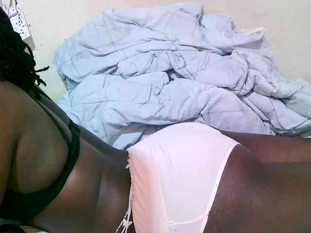 pritty-amber webcam