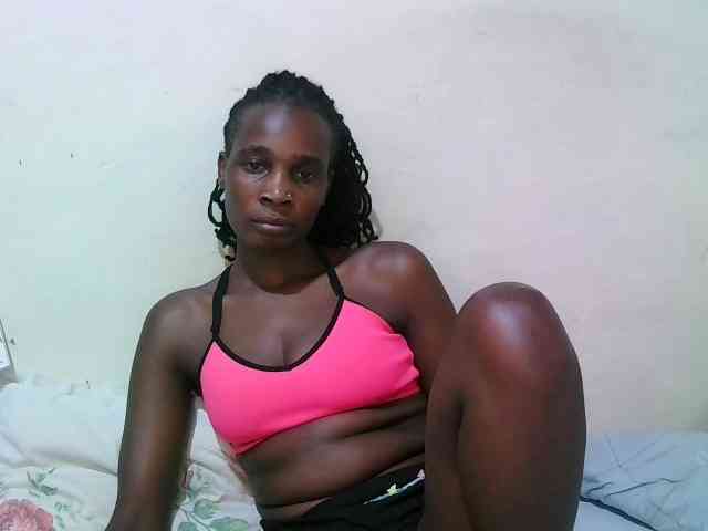 pritty-amber webcam