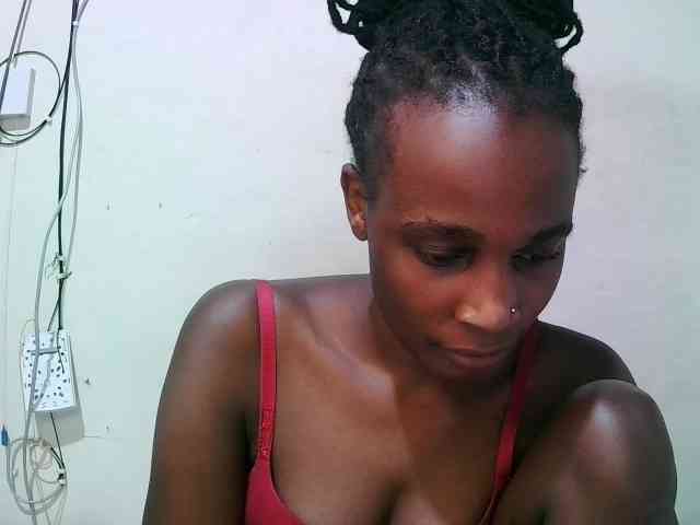pritty-amber webcam
