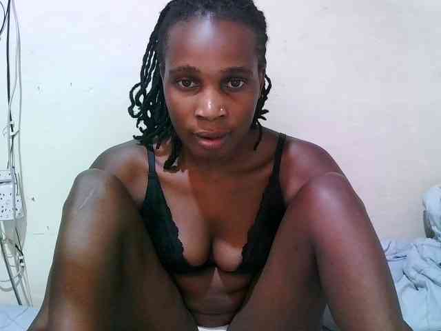 pritty-amber webcam