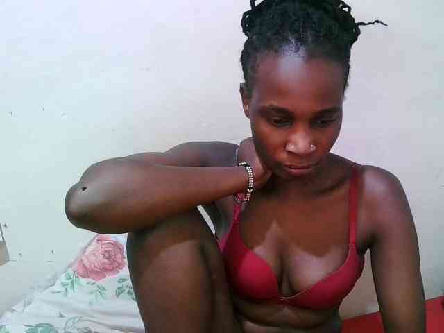 pritty-amber webcam