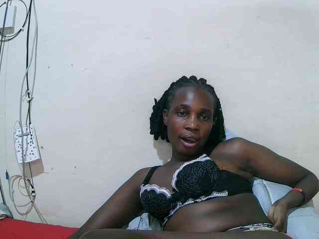 pritty-amber webcam