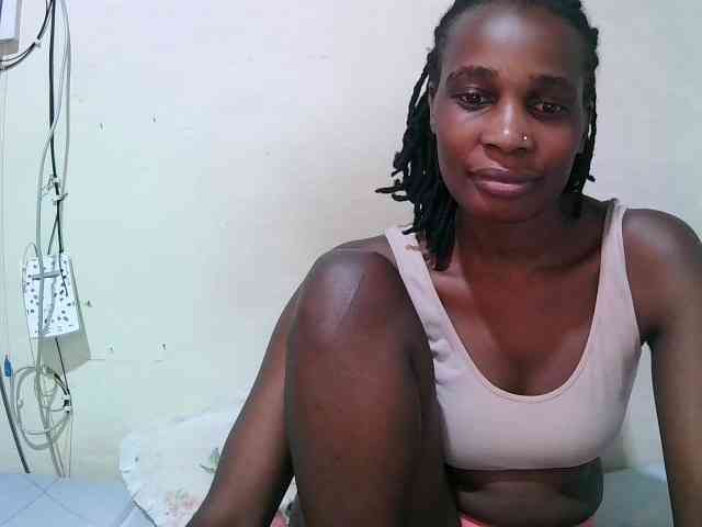 pritty-amber webcam