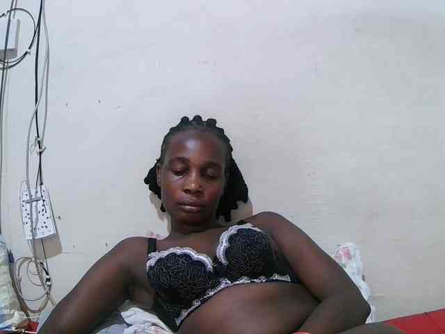 pritty-amber webcam