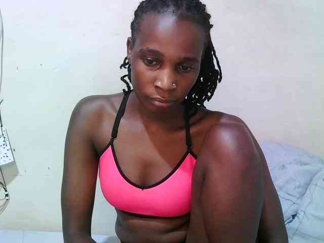 pritty-amber webcam