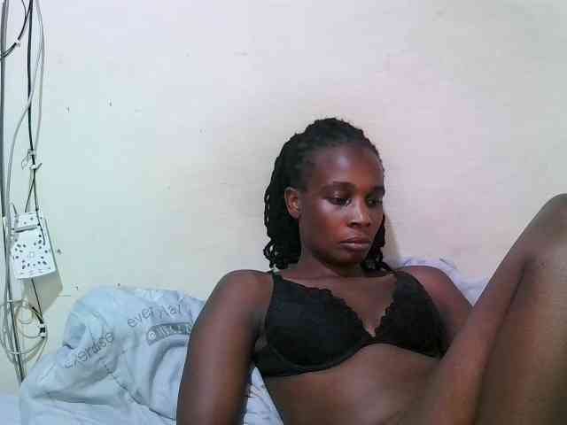 pritty-amber webcam