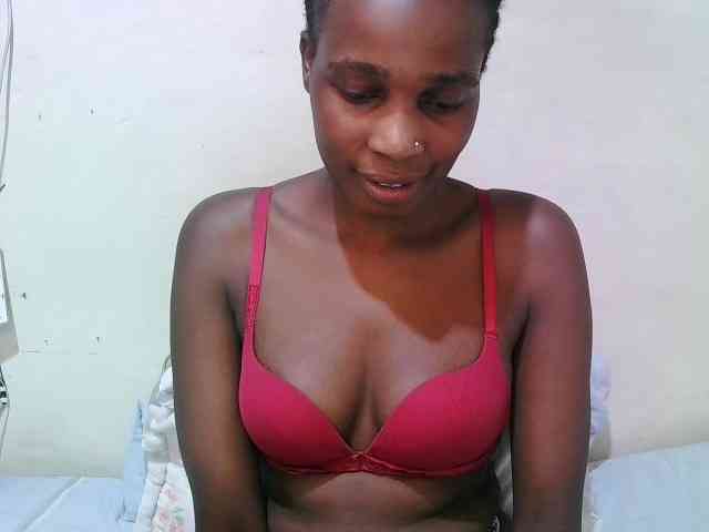 pritty-amber webcam
