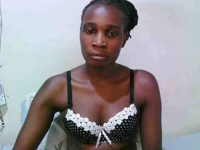 pritty-amber webcam