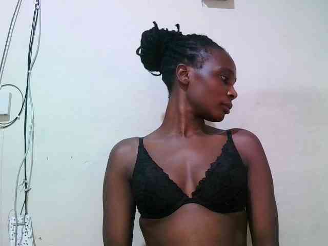 pritty-amber webcam