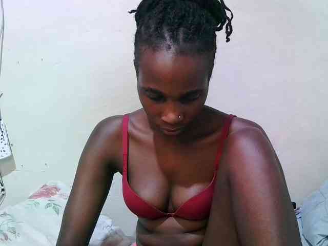 pritty-amber webcam