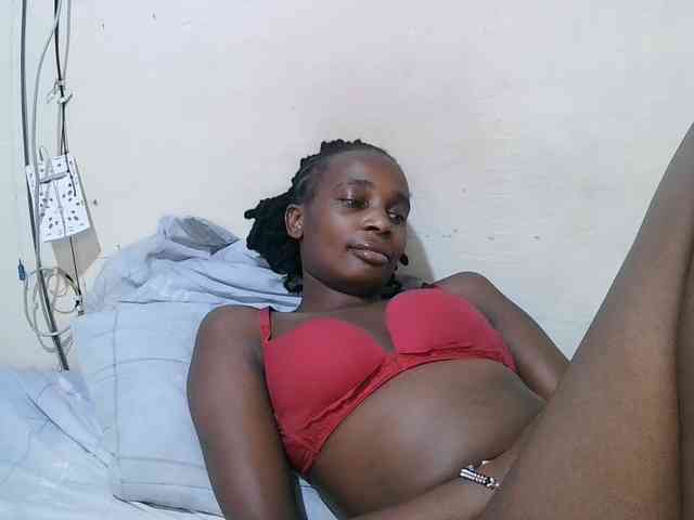 pritty-amber webcam