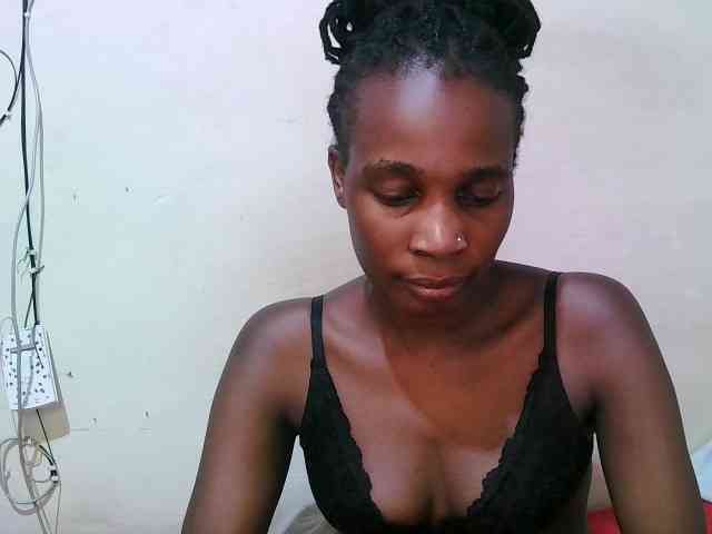 pritty-amber webcam