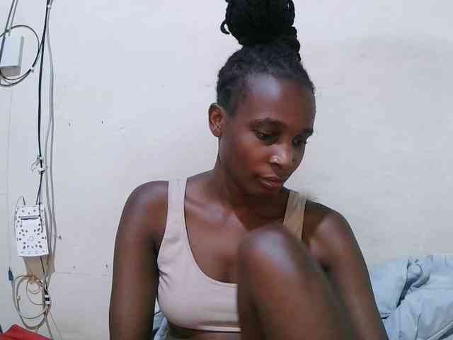 pritty-amber webcam