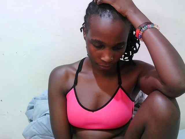 pritty-amber webcam