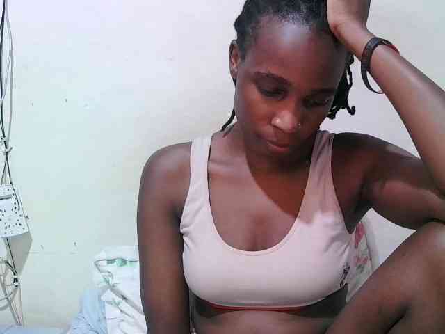 pritty-amber webcam