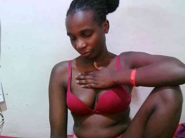 pritty-amber webcam