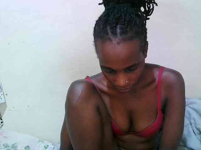 pritty-amber webcam