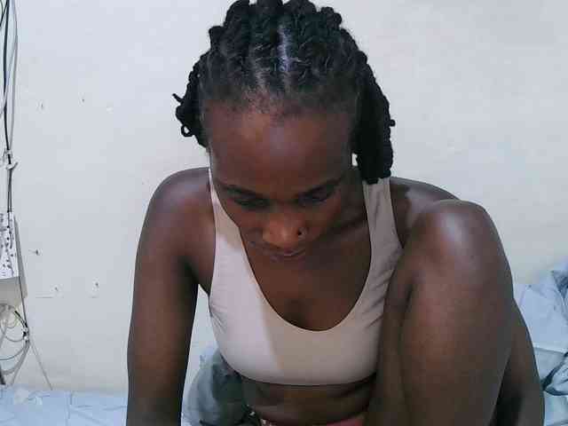 pritty-amber webcam