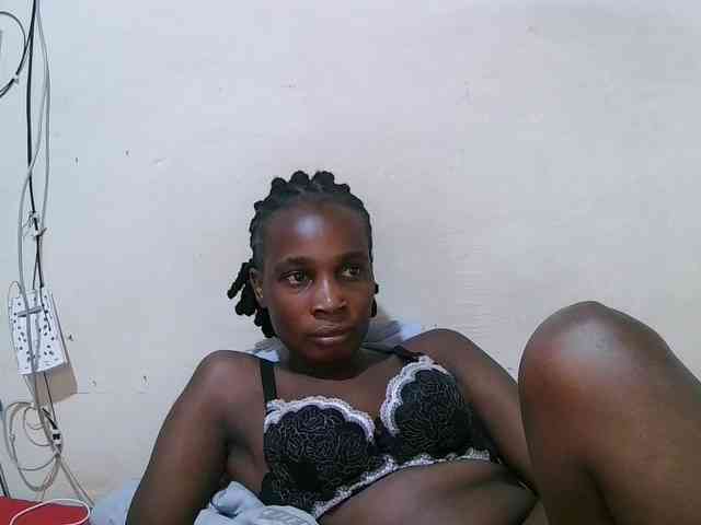 pritty-amber webcam