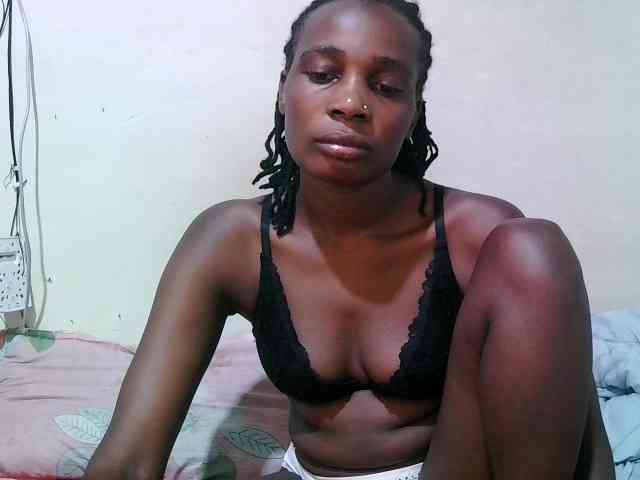 pritty-amber webcam