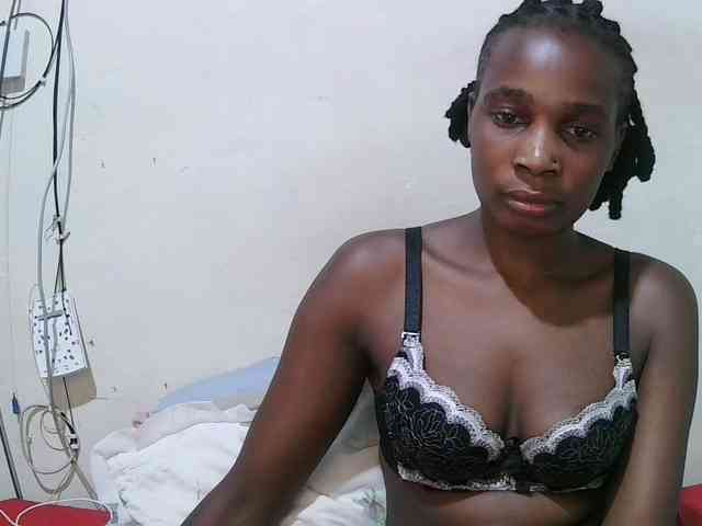 pritty-amber webcam