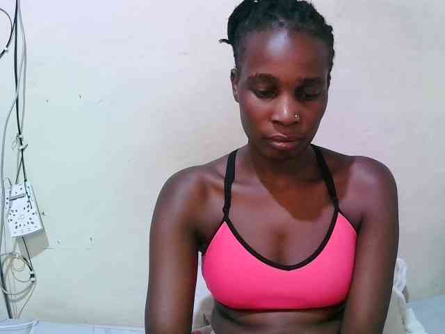 pritty-amber webcam