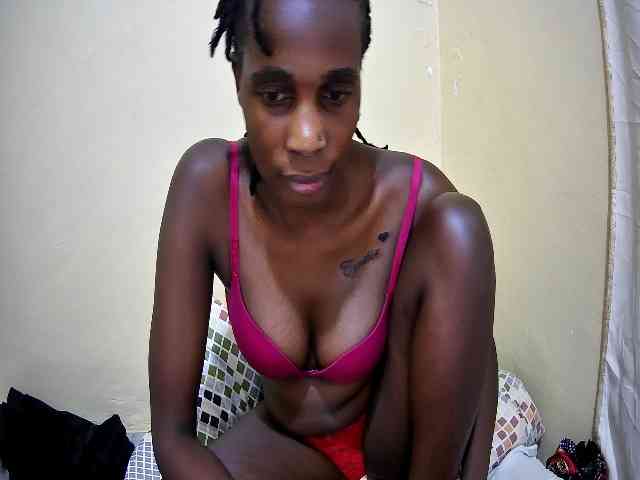 pritty-amber webcam