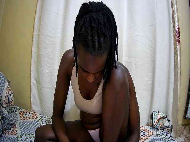 pritty-amber webcam