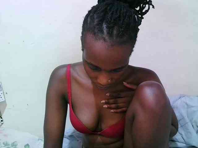 pritty-amber webcam