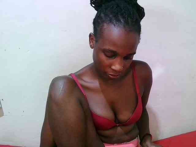 pritty-amber webcam