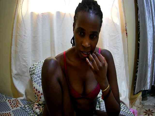 pritty-amber webcam